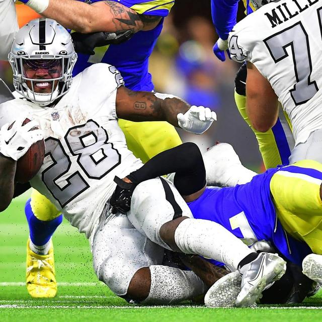Gambling & Draft Lessons, The White Lotus (Mike White), Good & Bad Uniforms - podcast episode cover