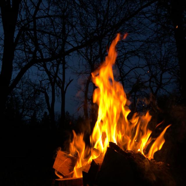 Episode 68: Ahjumawi Lava Springs State Park- Roaring Campfire on a Chilly Night - podcast episode cover