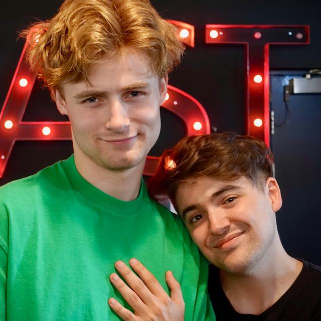 FEAR & HEREDITARY MOVIE CHAT with Dean & Bertie - podcast episode cover