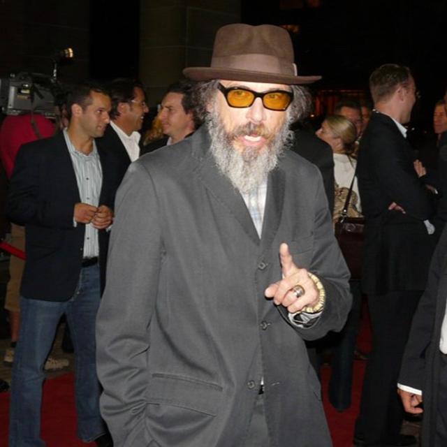 947 - Laugh Now, Cry Later feat. Larry Charles (6/30/25) - podcast episode cover