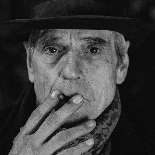 Jeremy Irons: How I approach poetry - podcast episode cover