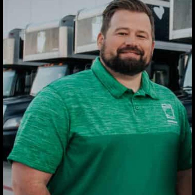 Ambition, Lonliness, Fear, and Intentionality with Derek Mills, CEO of SquareCowMovers - podcast episode cover