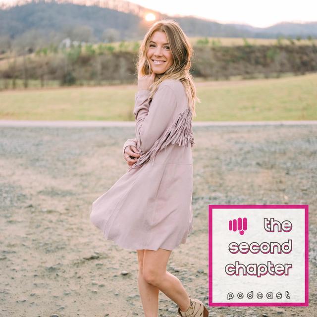 Singer-Songwriter Exploring the "Middle Space", Lora Kelley - podcast episode cover