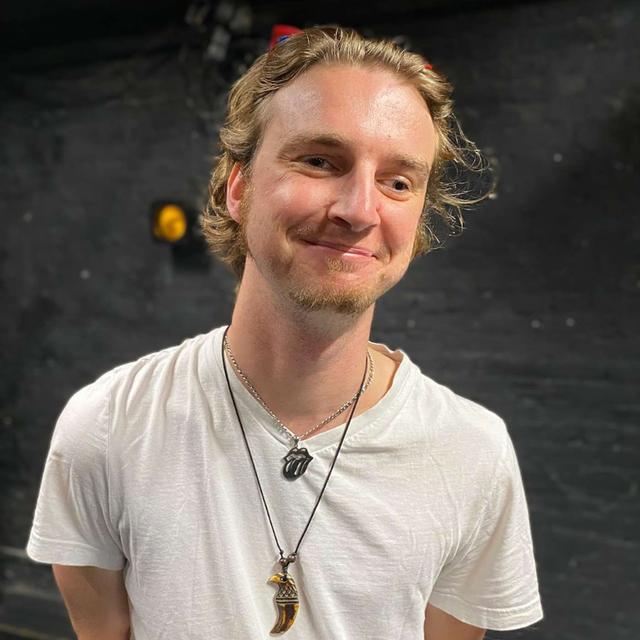 Bridge Over Troubled Water | Andrew Scotchie and the Music of Pain - podcast episode cover