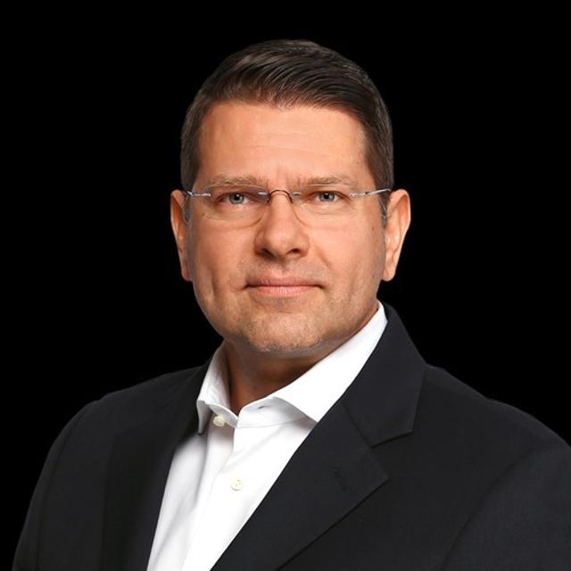 966: The Billionaire's Apprentice | Michael Perica, CFO, Rimini Street - podcast episode cover