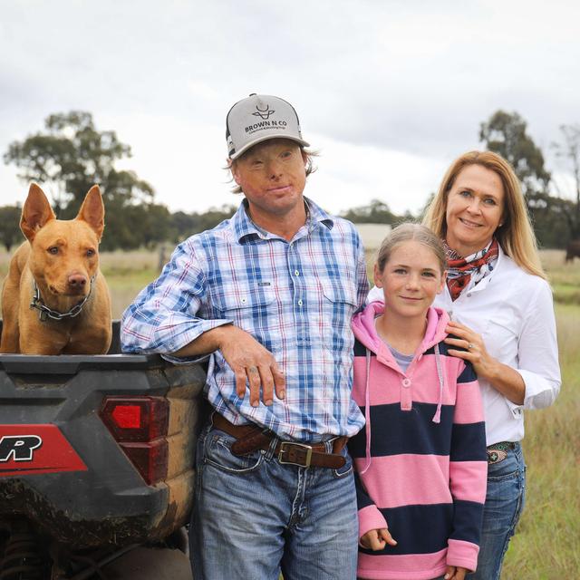 Overcoming the odds for the love of life with Karen and Jamie (Dodge) Manning - podcast episode cover