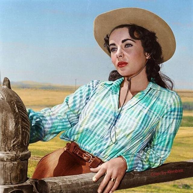 Ep. 64: Country Girls Vol. 2 w/Caroline Gnagy, Kevin Fontenot, and Texas Overture - podcast episode cover