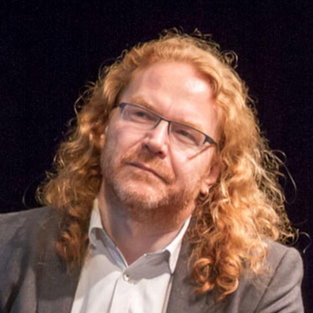 Mit allem drum und dran und Leuchtern und so – Christian Heilmann - podcast episode cover