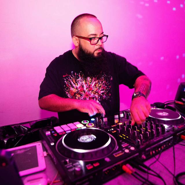 Ep.9 - A Conversation w/ DJ Mas Appeal - podcast episode cover