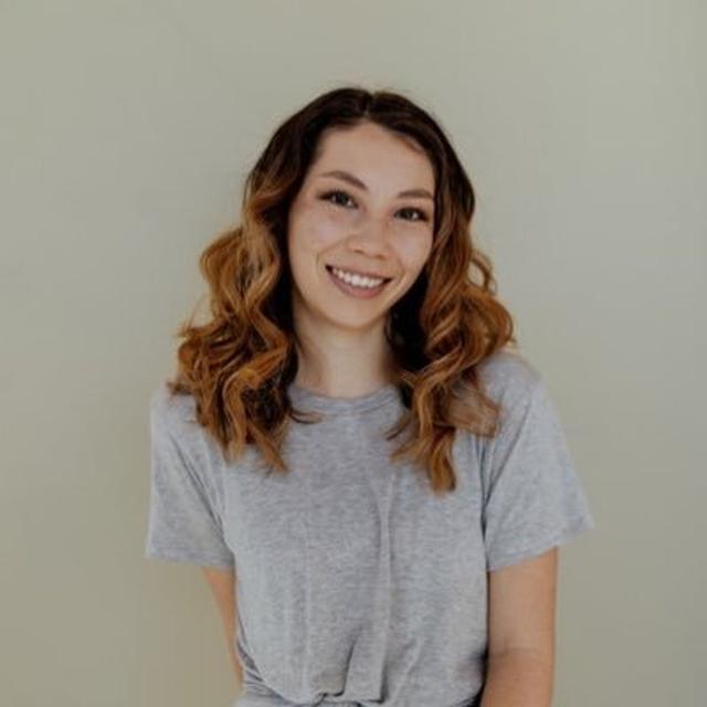 Daria Caraway Chats About Having a Generalist Skillset - podcast episode cover