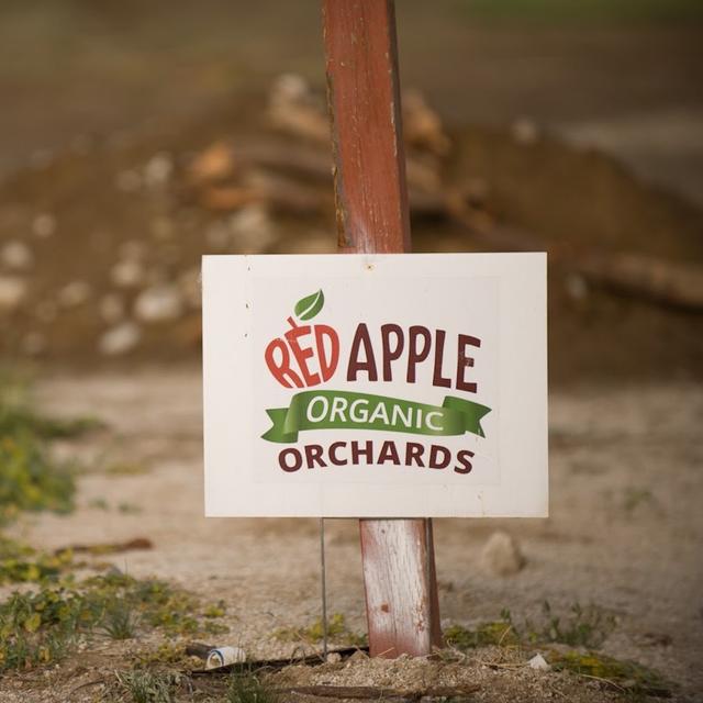 FoA 333: Farm Labor Challenges in Specialty Crops with Mike and April Clayton of Red Apple Orchards - podcast episode cover