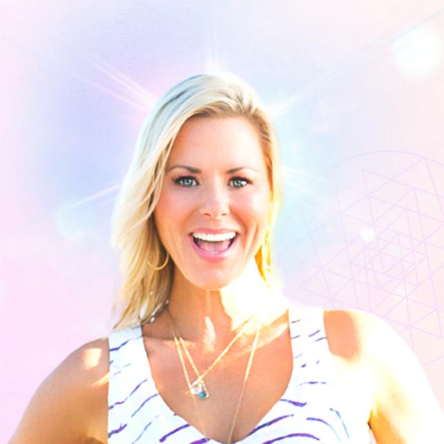 Coming Back to Life: From Near Death Experiences to Having it All w/ Alysa Rushton - podcast episode cover