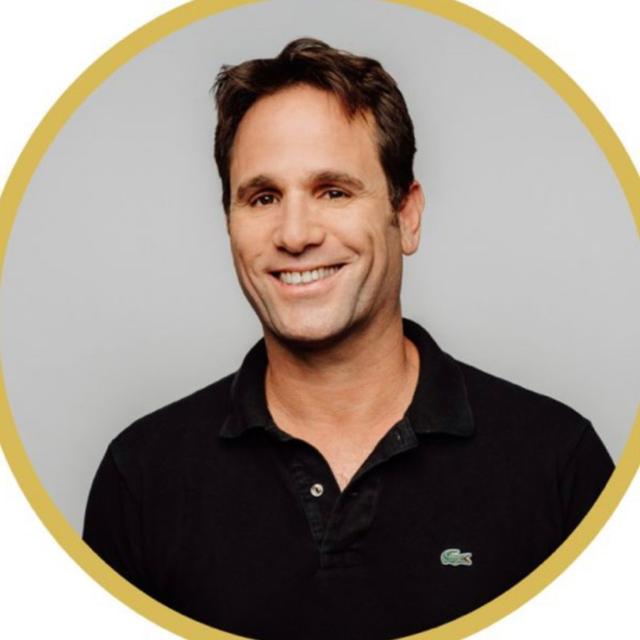 875: Connecting People and Processes | Eliran Glazer, CFO, Monday.com - podcast episode cover