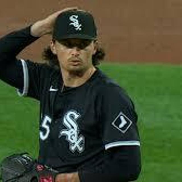 236: Davis Martin White Sox One on One with Coach Michael E. - podcast episode cover