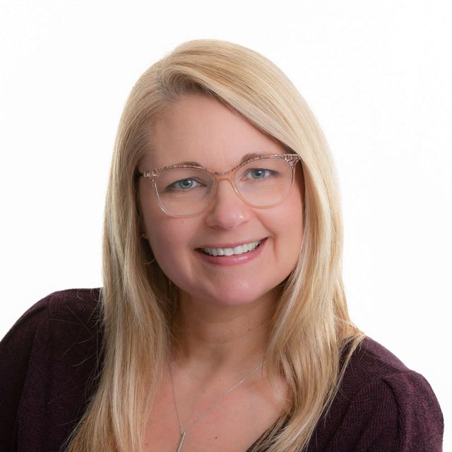 Special Live Audience Recording: Michelle Robichaud on ocean opportunities in Atlantic Canada - podcast episode cover