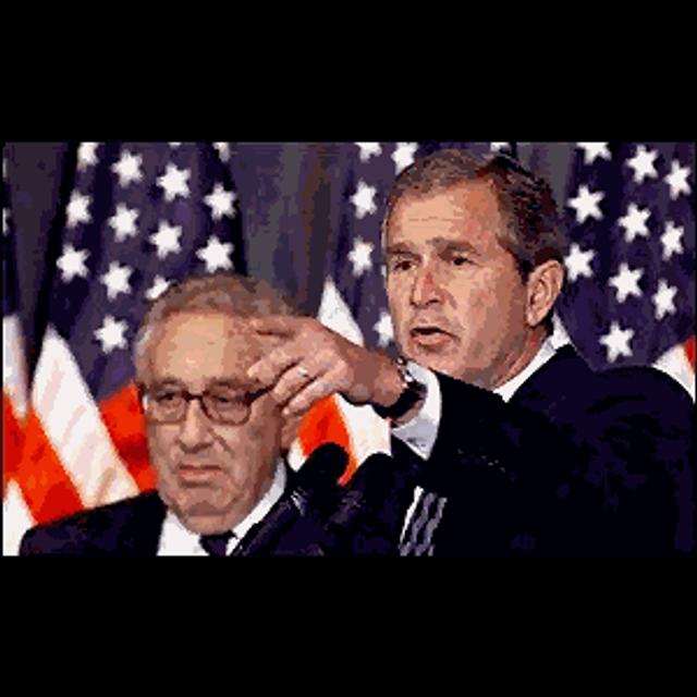Red Flag - The Bush Administration Opposed a 9/11 Commission - podcast episode cover