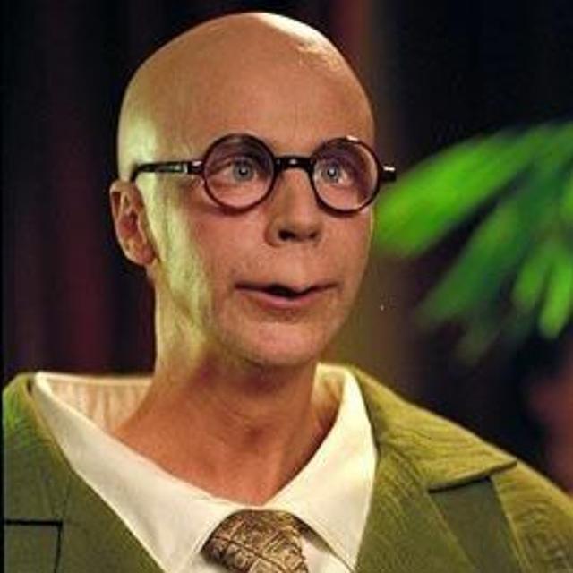 Episode #136 - The Master Of Disguise - podcast episode cover
