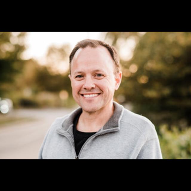 How to be clutch with Dan Luigs, business owner and host of "The Journey of a Christian Dad" podcast - podcast episode cover