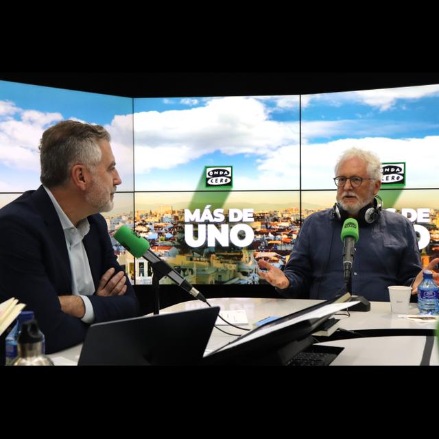 Héctor Abad Faciolince presenta 'Ahora y en la hora': "Este libro lo escribí enfermándome más y más" - podcast episode cover