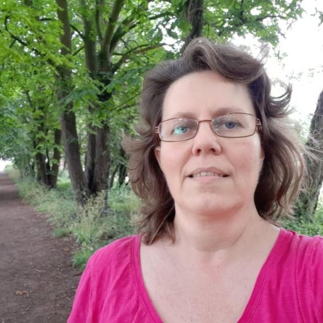 Pay It Forward with Natalie King - podcast episode cover
