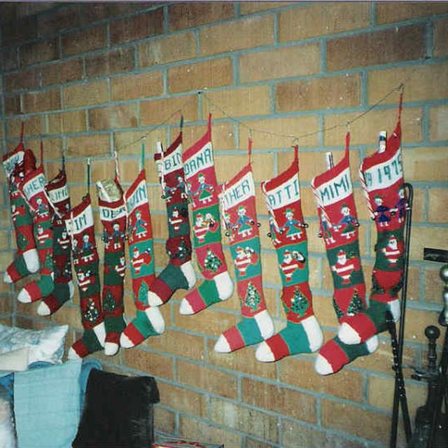 Send A Virtual Stocking Stuffer To Your Child's Teacher - podcast episode cover