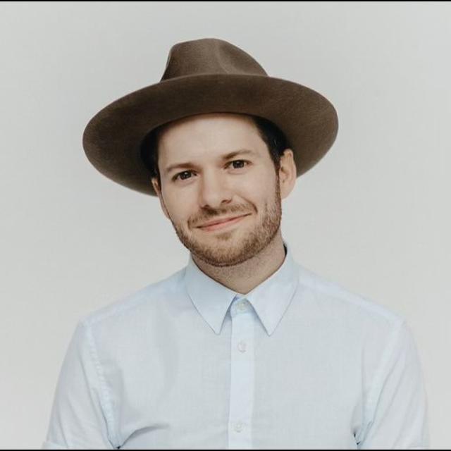 Imposter Syndrome, Humilty and DAWG days with Sam Hills, owner of High Five - podcast episode cover