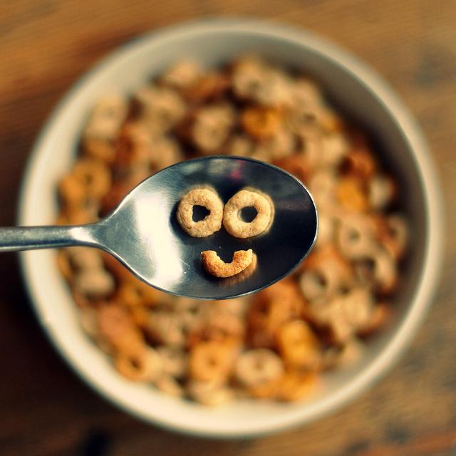 Scarfing down your food? Here's how to slow down and eat more mindfully - podcast episode cover