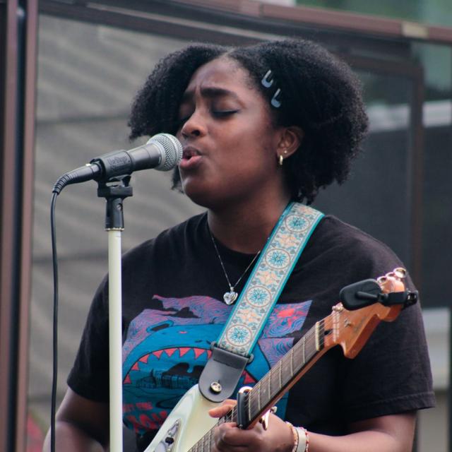 Singer/Songwriter Jada DeJesus - podcast episode cover