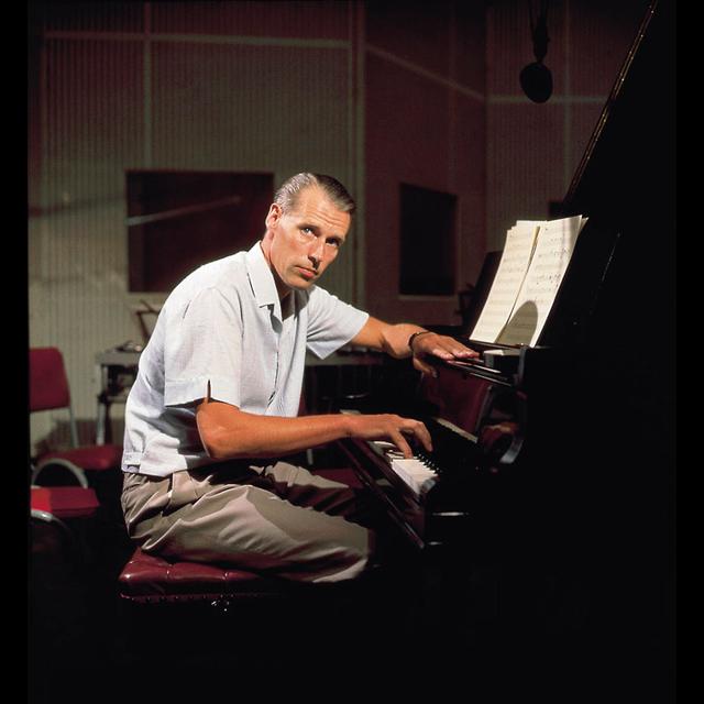 001 Wind Up Piano - The "In My Life" solo and more - podcast episode cover