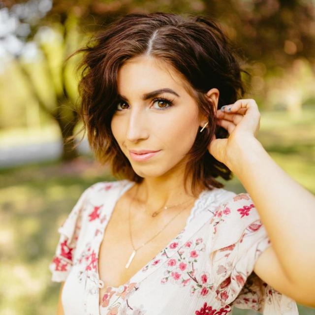 Keys and tips Meghan Santana use to build 3 successful businesses! AKA chikaartistica! - podcast episode cover