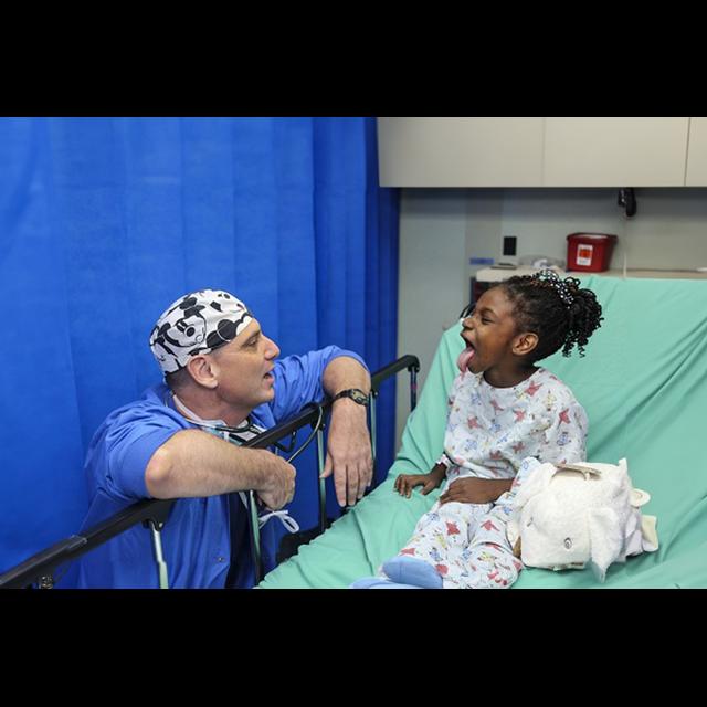 Using Storytelling to Teach Medicine - podcast episode cover