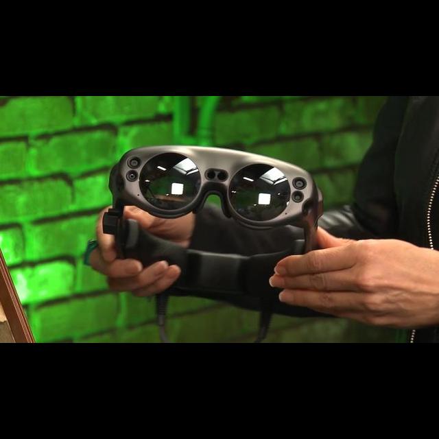 TNSS 178: Hands-On With Magic Leap's AR Headset - Magic Leap AR, Pixel 3 camera tech, Sony Xperia XZ3, and more. - podcast episode cover
