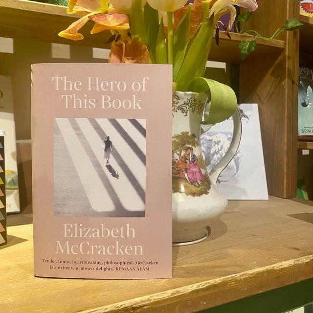 On Parents, Grief and the difference between Fiction and Memoir, with Elizabeth McCracken - podcast episode cover