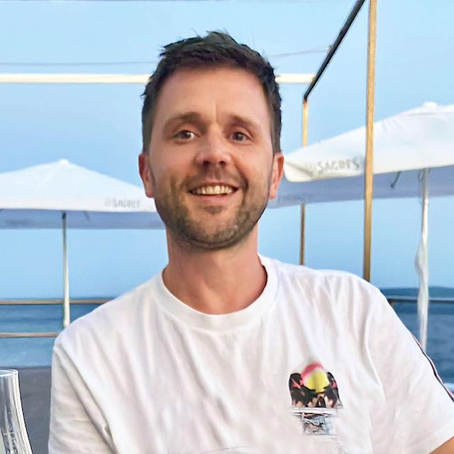 Breaking Though Worry, Rumination & Stress - MINDFULNESS, BODYFULNESS, KINDFULNESS, & EXPRESSIVENESS - podcast episode cover