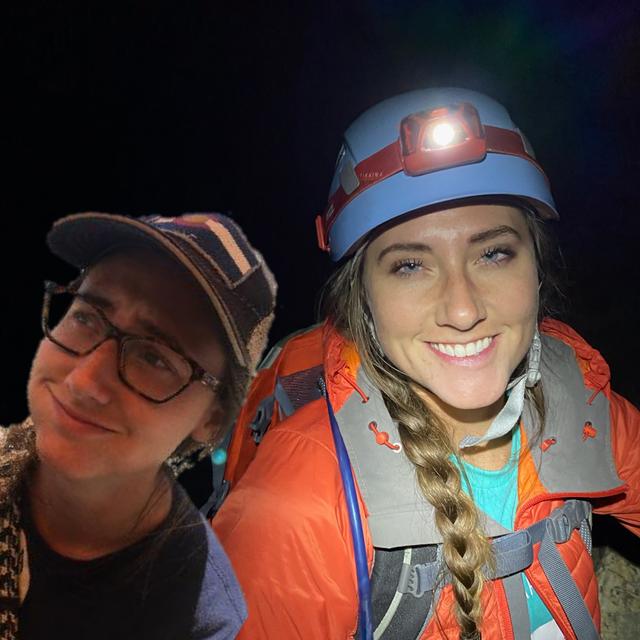 #12: LINDSI LAKE! "You grow through what you go through" - podcast episode cover