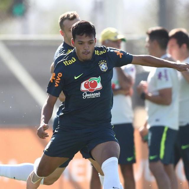 6ª Estrela #43 - Meia ou lateral? Gabriel Menino fala sobre posições em campo e de ansiedade por estreia na Seleção - podcast episode cover
