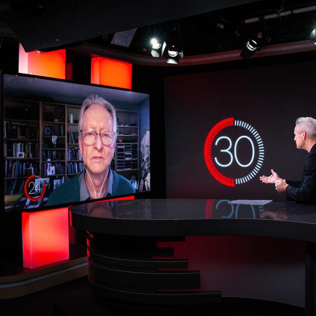 Geoffrey Hinton - podcast episode cover