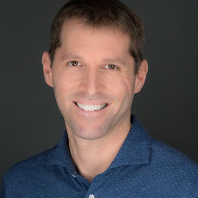 Elevate your team and your family with Robert Glazer, chairman of Acceleration Partners, best-selling author - podcast episode cover