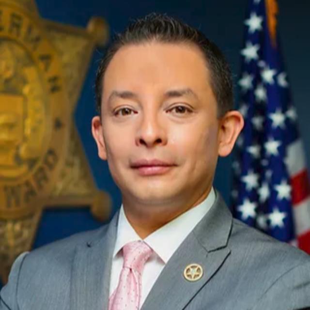 Reduce Neighborhood Crime: Alderman Raymond Lopez - podcast episode cover
