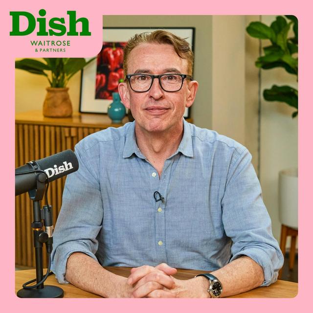 Steve Coogan, potato, cheese & onion pie and a rhubarb & pear crumble - podcast episode cover