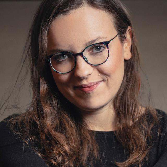 Helene Bockhorst: „Ich bin eigentlich schüchtern und überhaupt nicht schlagfertig.“ - podcast episode cover