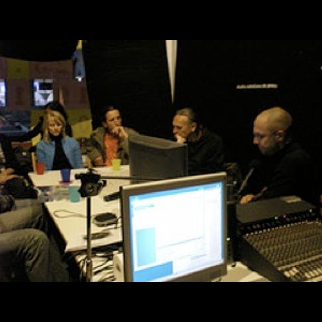 radioCona - broadcast 3: OBLIKE UPORA - pogovor / Discussion - podcast cover