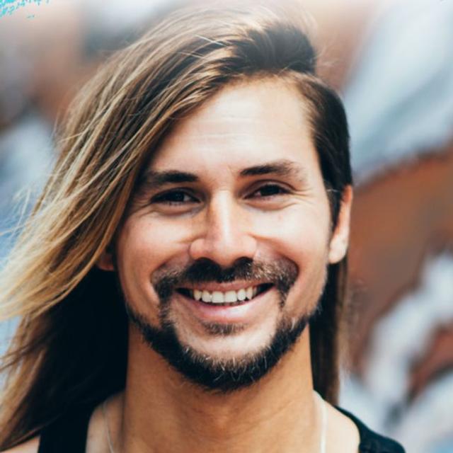 Living Yin - Yin Yoga Chinese Medicine Meditation - podcast cover