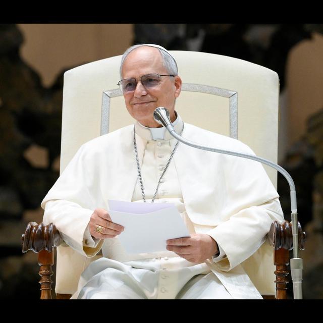 The Pope's Voice - podcast cover