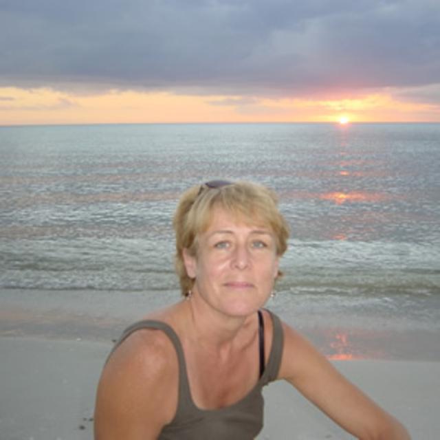 Caroline Brown Listening Lessons - podcast cover